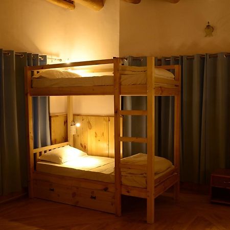 Raybo Hostel Лех Экстерьер фото