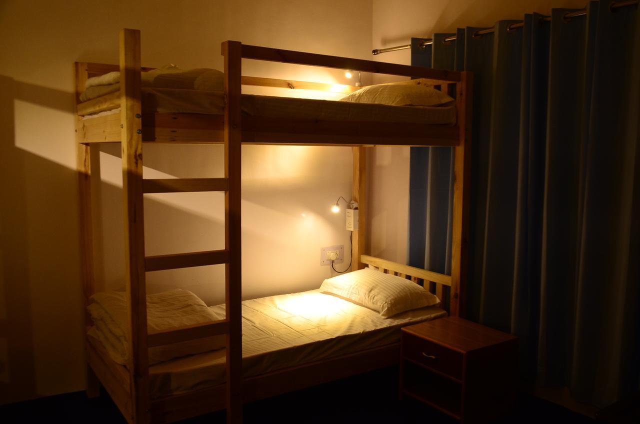 Raybo Hostel Лех Экстерьер фото